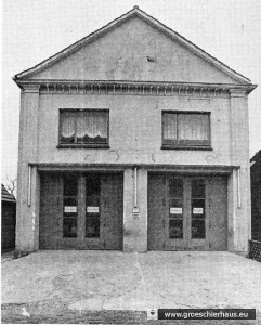 Die von der Niederbrennung 1938 verschont gebliebene Synagoge als Feuerwehrgarage (Foto Franke, 1986)